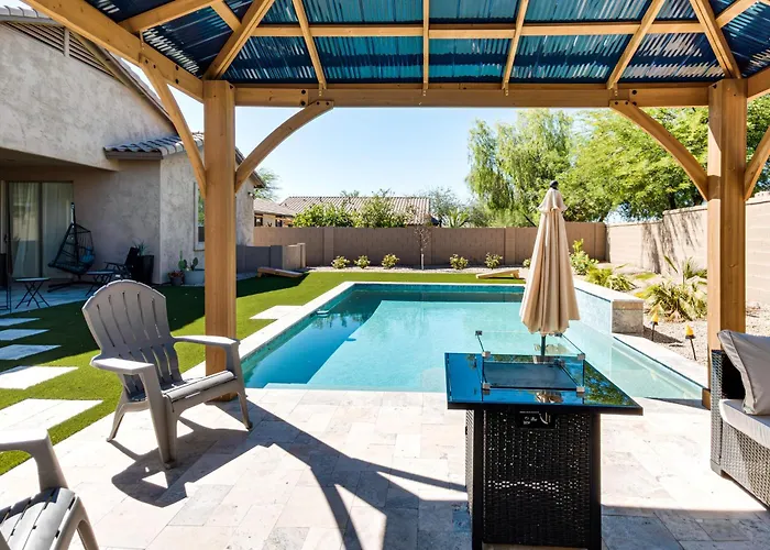 Holiday home 5 Mi To Estrella Mtn Park! W/ Outdoor Oasis